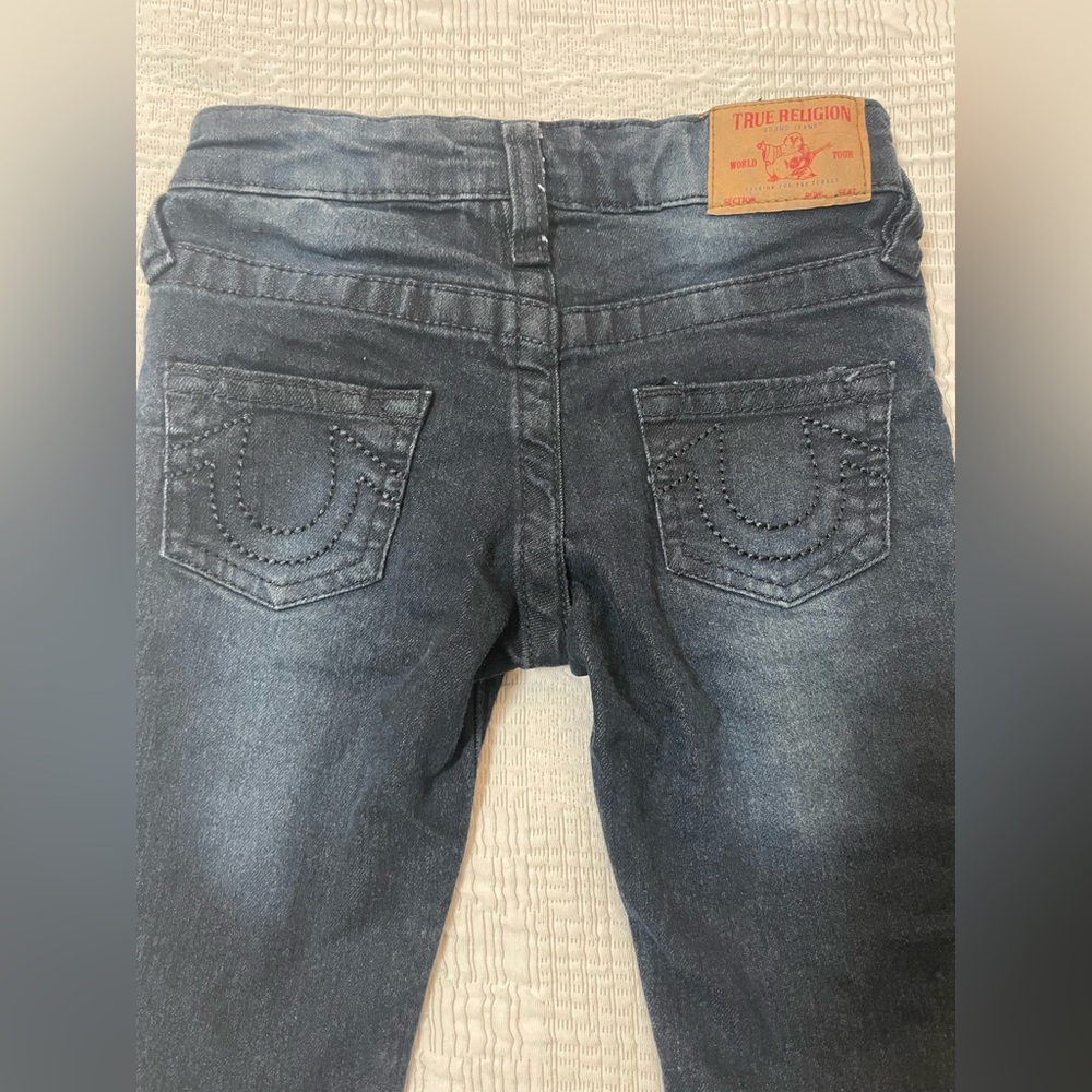 Boys 👖True Religion  Distressed Dark Blue Jeans, Size 24 months